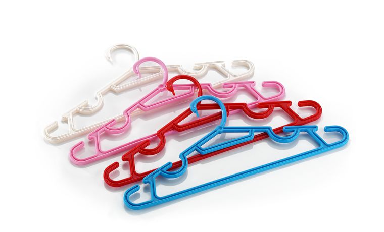 KRİSTAL KUĞU ELBİSE ASKISI